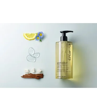 Shu Uemura Deep Cleanser Gentle Radiance Shampoo