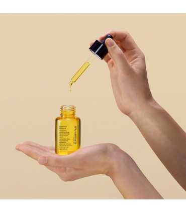 Shu Uemura Concentré huile nourrissante apaisante.