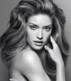 Shampoings pour le volume. Vente de shampoings professionnels pour le volume des cheveux